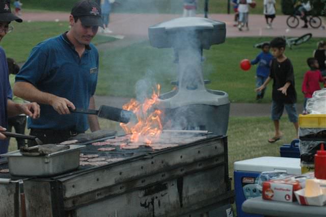 Parkrose Burgerville crew cooking for the neighborhood