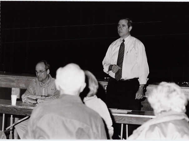 Oregon State Rep. Jeff Merkley, standing, with Oregon Secretary of State Bill Bradbury at a public forum about government accountability held in May.